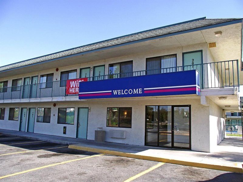 Motel 6-Valdosta, Ga - University Buitenkant foto