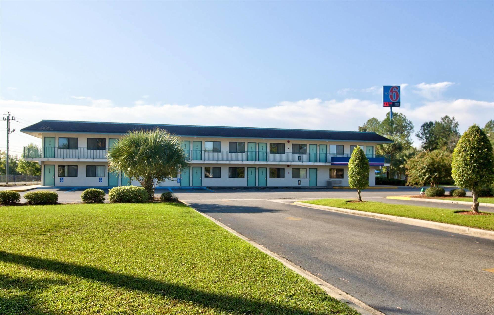 Motel 6-Valdosta, Ga - University Buitenkant foto